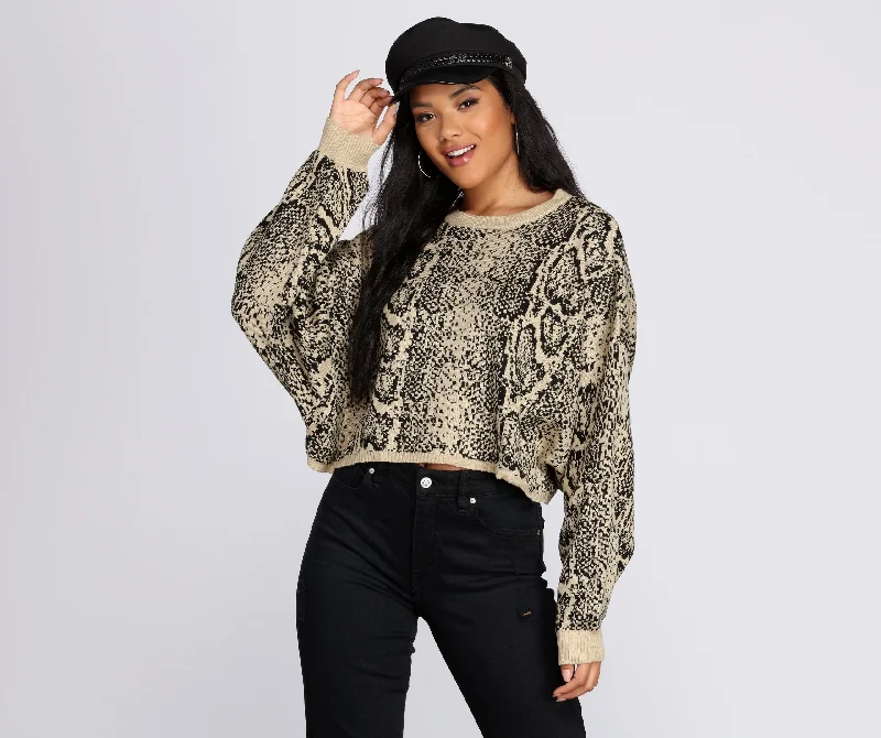 Chunky Men's SweatersSnake Print Cropped Sweater