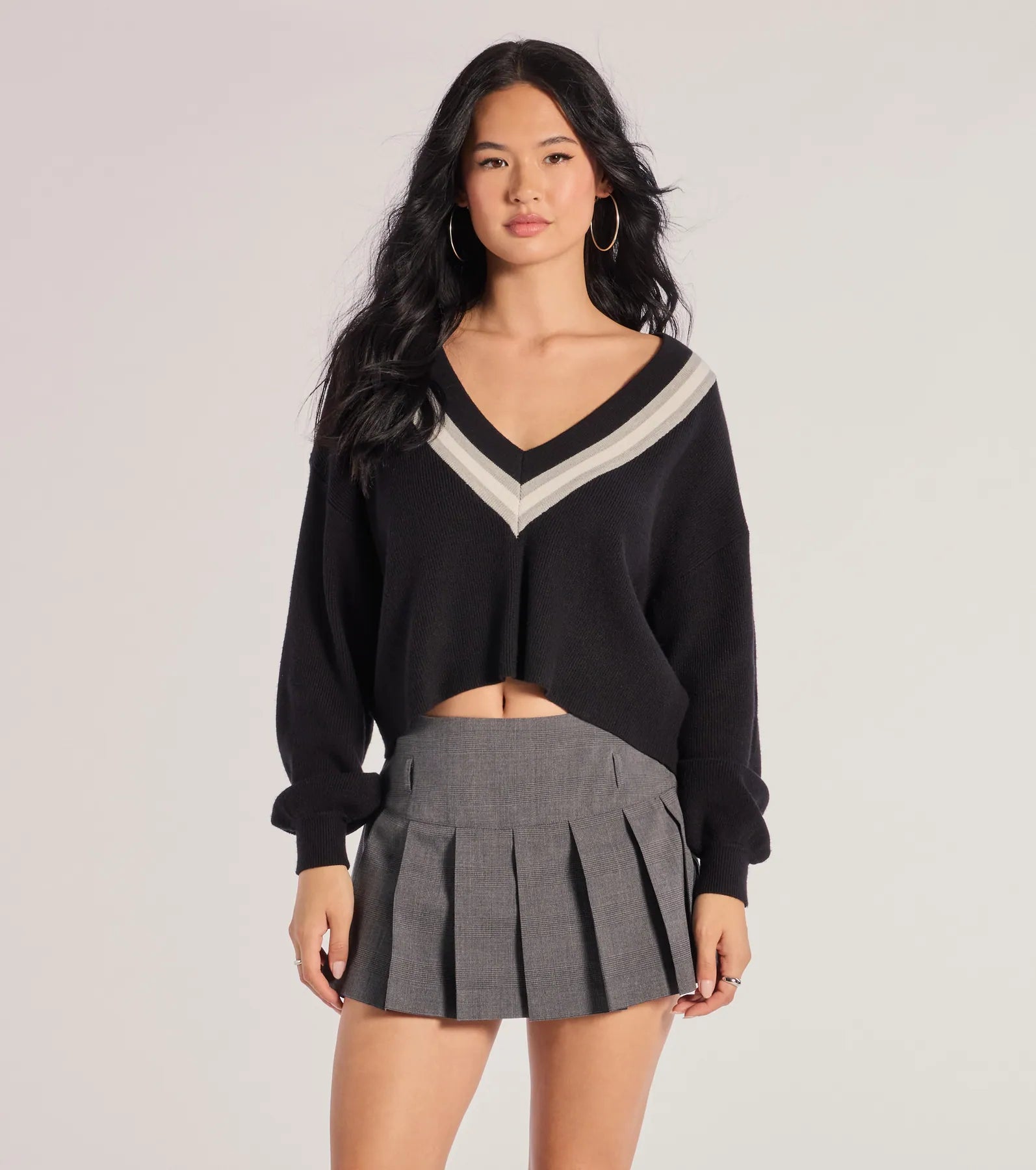 women's tops for those who want to add a bit of flair and personality to their looksPreppy Impression Striped V-Neck Sweater Crop Top