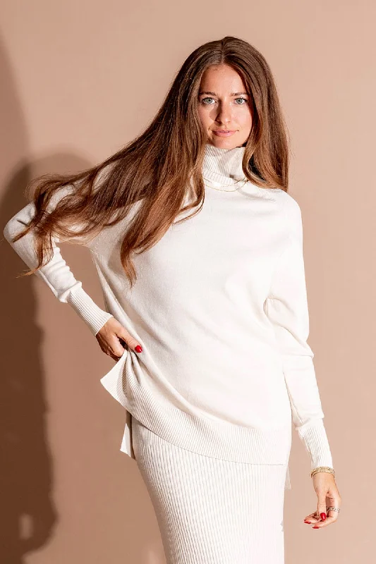 Discounted High-Quality Wool SweatersRowan Sweater in Cream