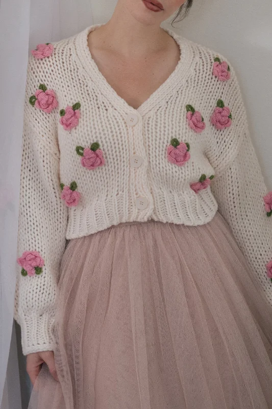 Crewneck Fair Isle SweatersClarisse Floral Knit Cardigan